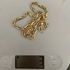 Beautiful chain 14 kt yellow gold nicer than rope chain it’s Italian gold